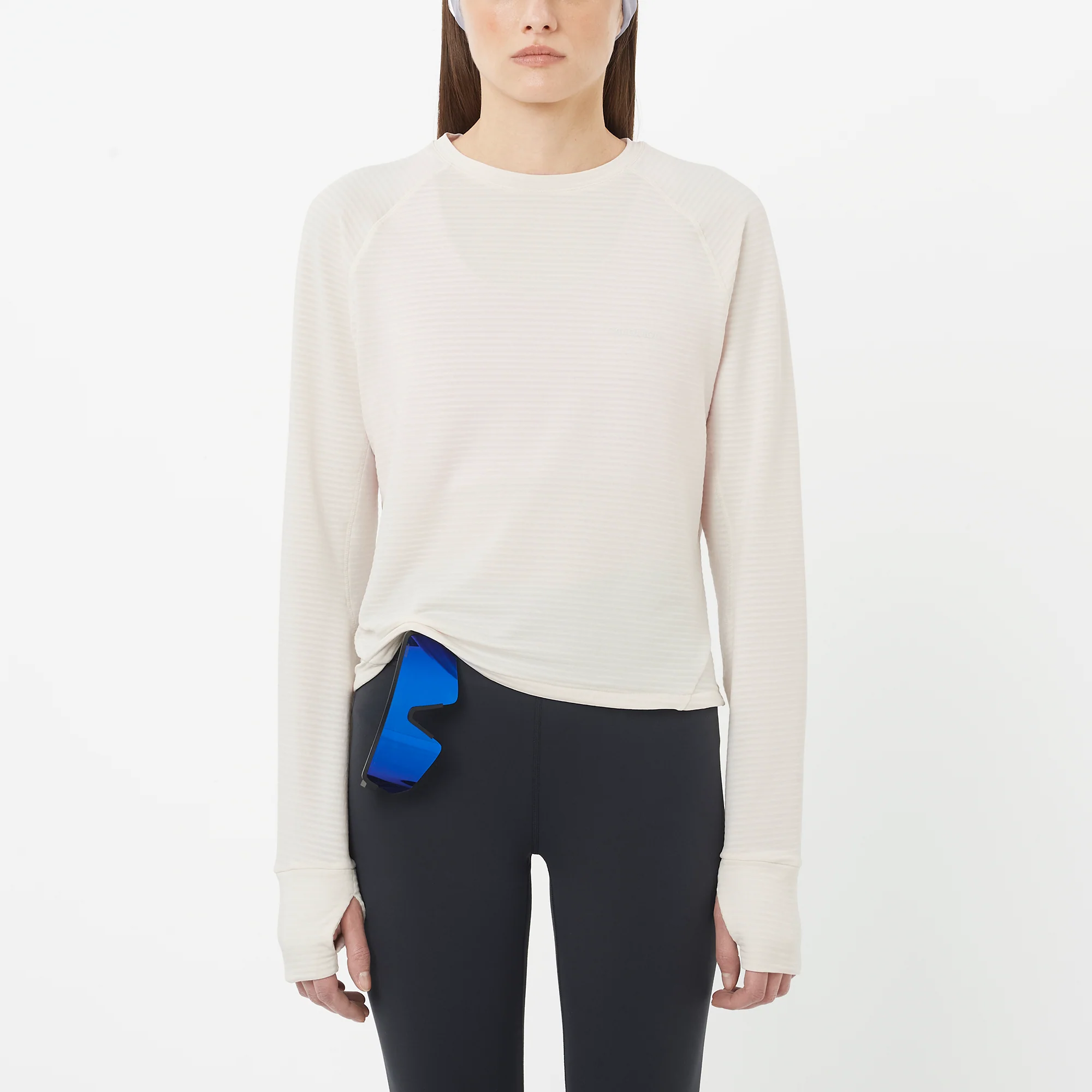 ESSENTIAL LIGHTWARM
